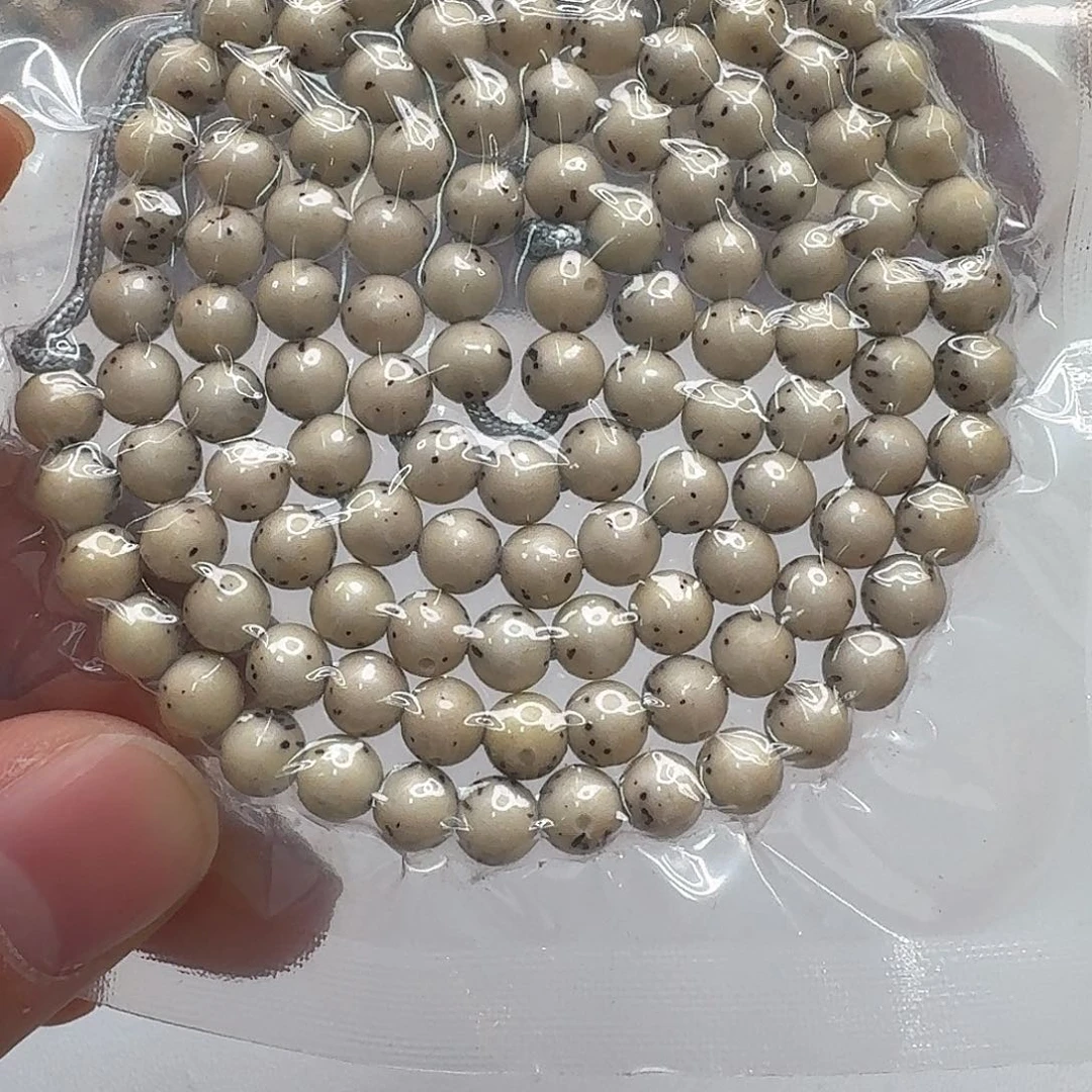 星月菩提吊坠5梵天冰白通体龙蛋1086圆一物一图