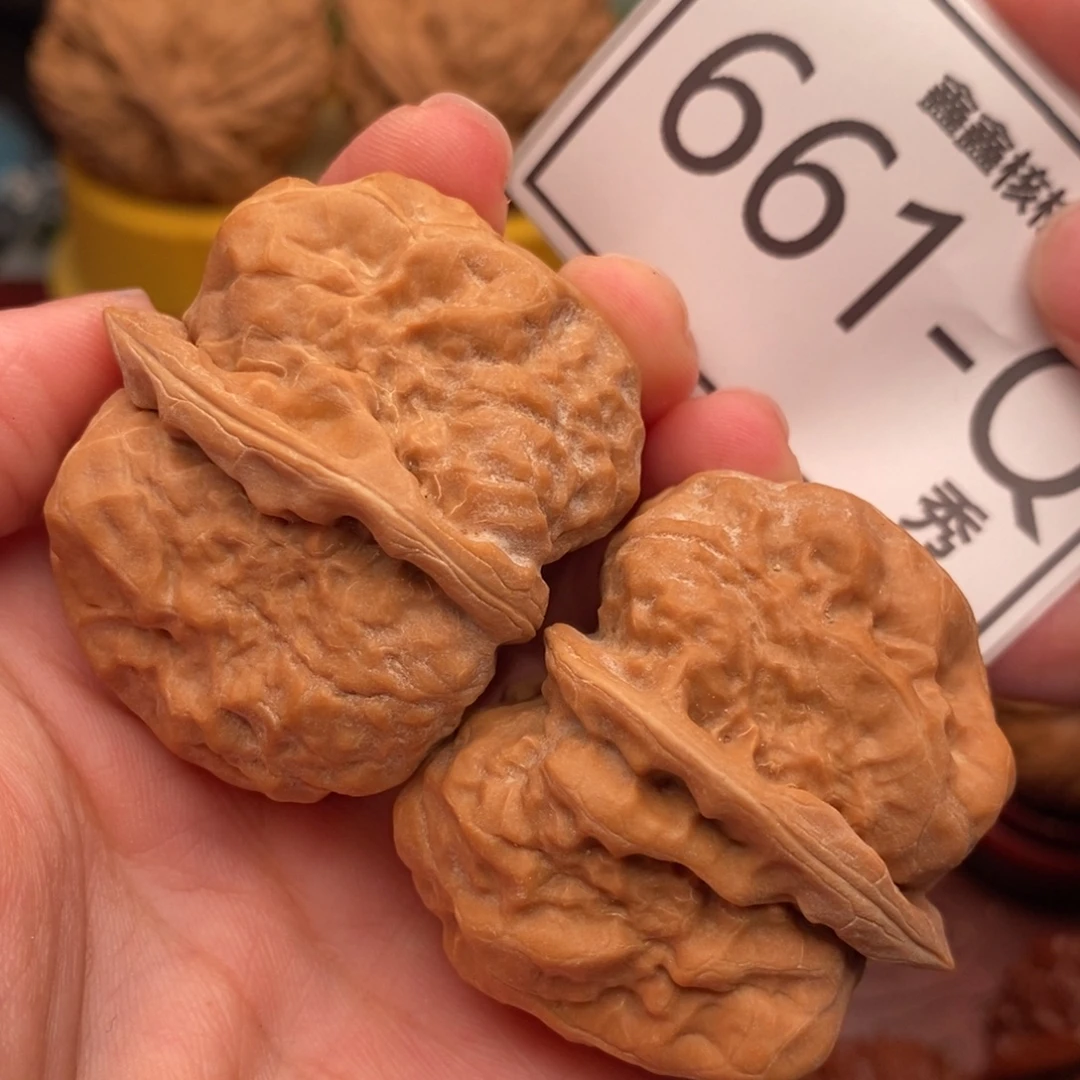 文玩核桃把件毕业三角蛙40