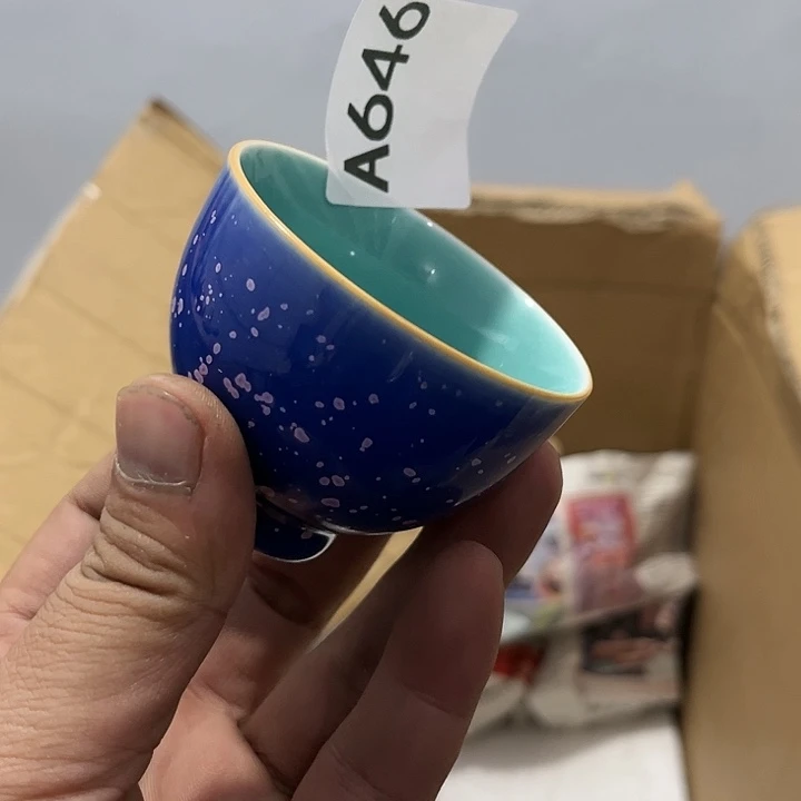 孤***由茶具默认微瑕瓷器、茶具、壶、摆件，介意勿拍