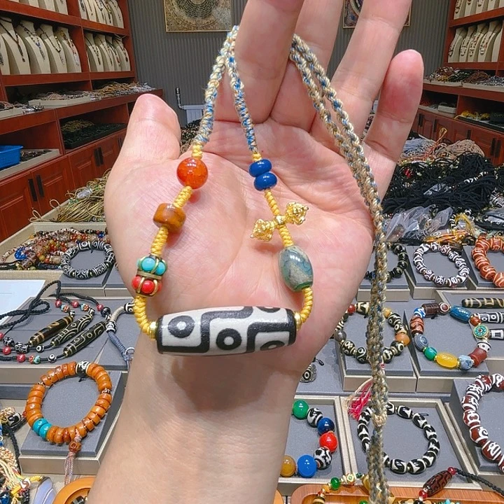 未镶嵌玛瑙/玉髓珠宝奇石