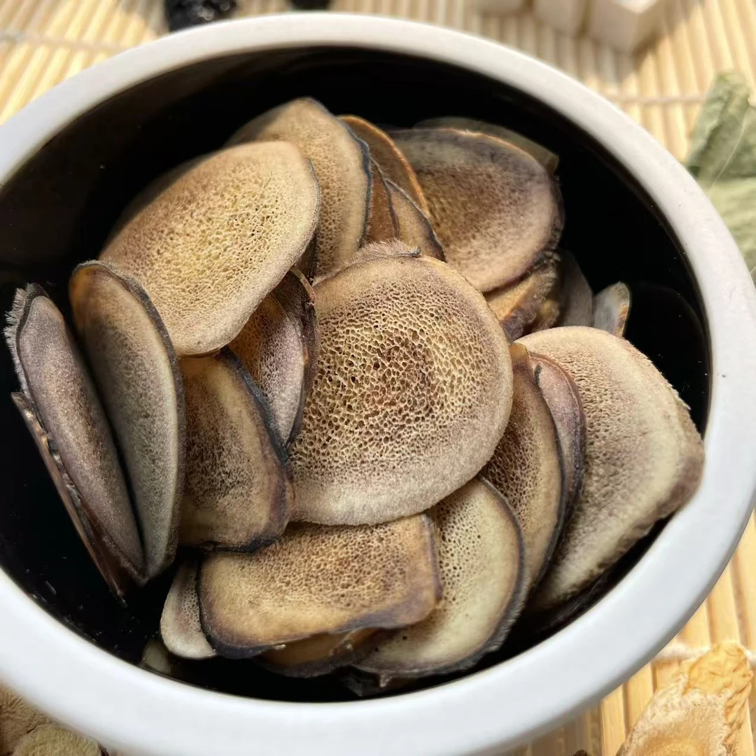 桑葚搭配鹿茸片等十宝贵料精选手工茶