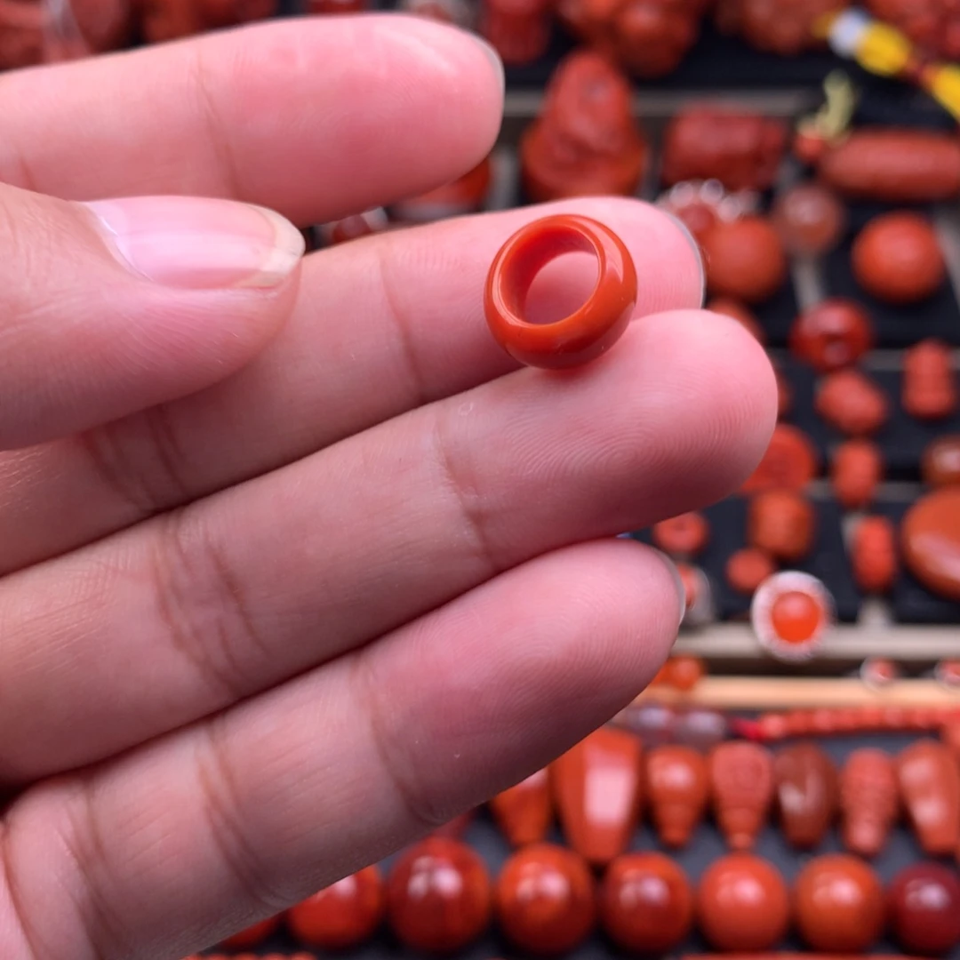 未镶嵌跑环7+南红玛瑙