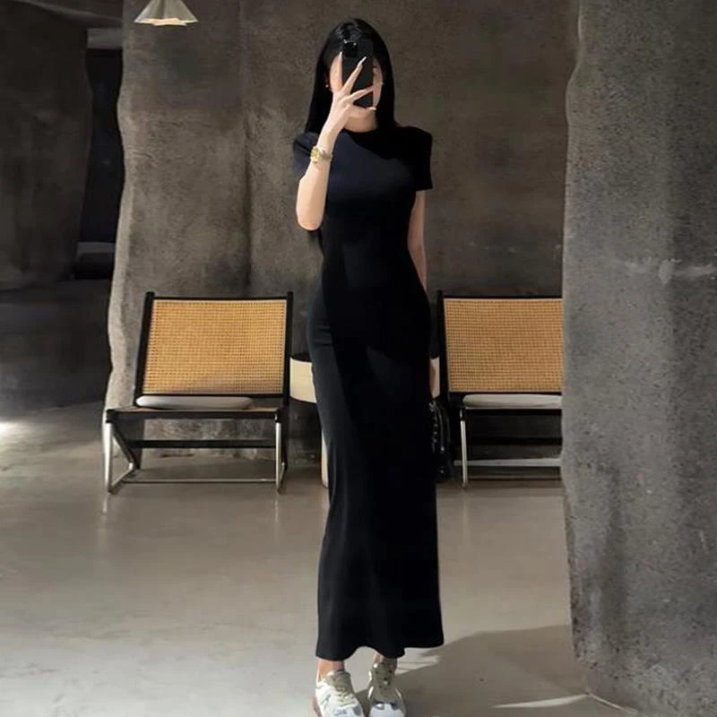 法式小个子黑色短袖连衣裙子女夏季2025新款气质修身掐腰包臀长裙