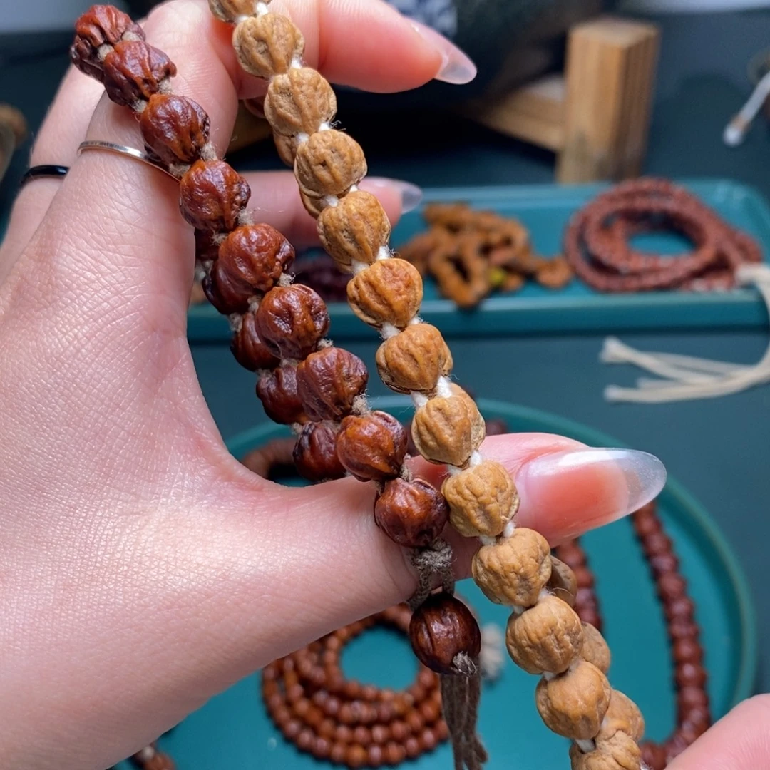 柏香籽/百香籽吊坠199佛手