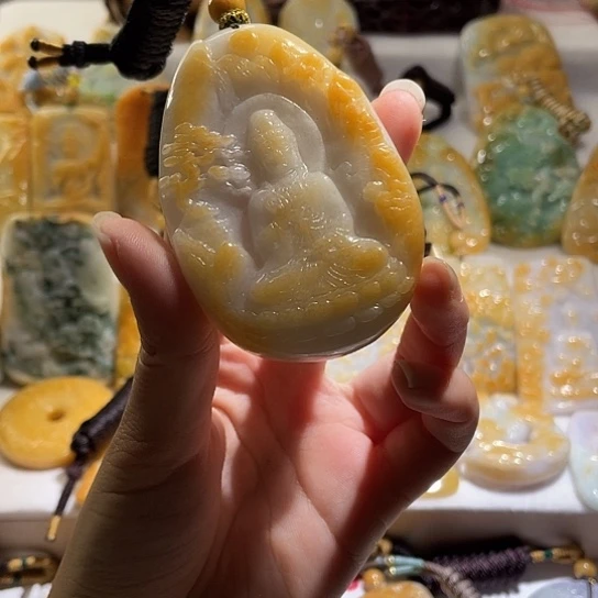 思***念翡翠未镶嵌吊坠(不含链)翡翠
