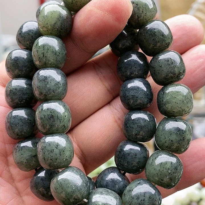 【闪购商品】未镶嵌手链和田玉14青花拍一发一