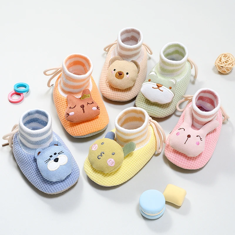 春秋季0-6-12个月婴儿鞋子软底脚套护脚步前鞋宝宝不掉跟鞋地板袜