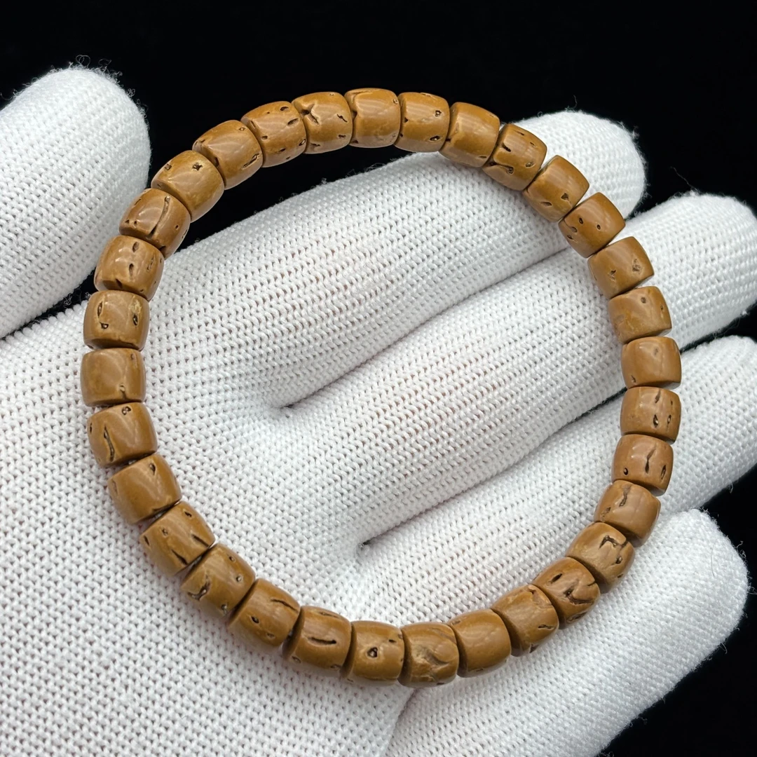 7.4*6.3桃核的核壁直切手串