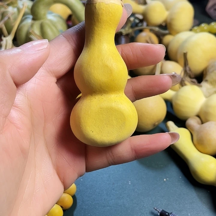 爱***惠大叶紫檀（黑酸枝木类）