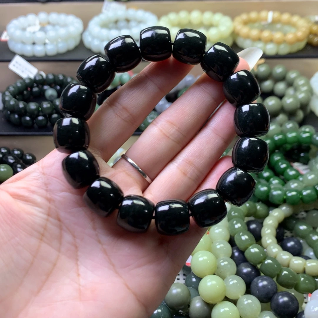 手链未镶嵌和田玉