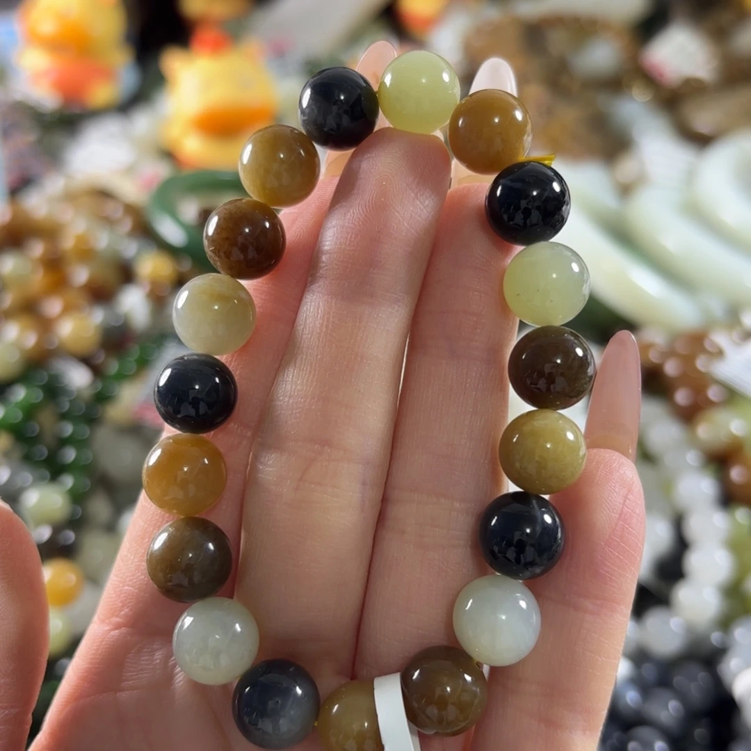 和田玉未镶嵌手串394