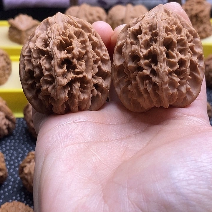 吊坠文玩核桃粗筋41