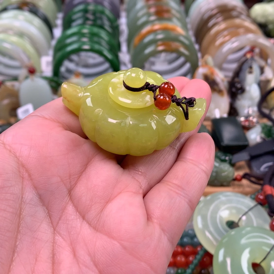 岫玉未镶嵌手把件茶壶