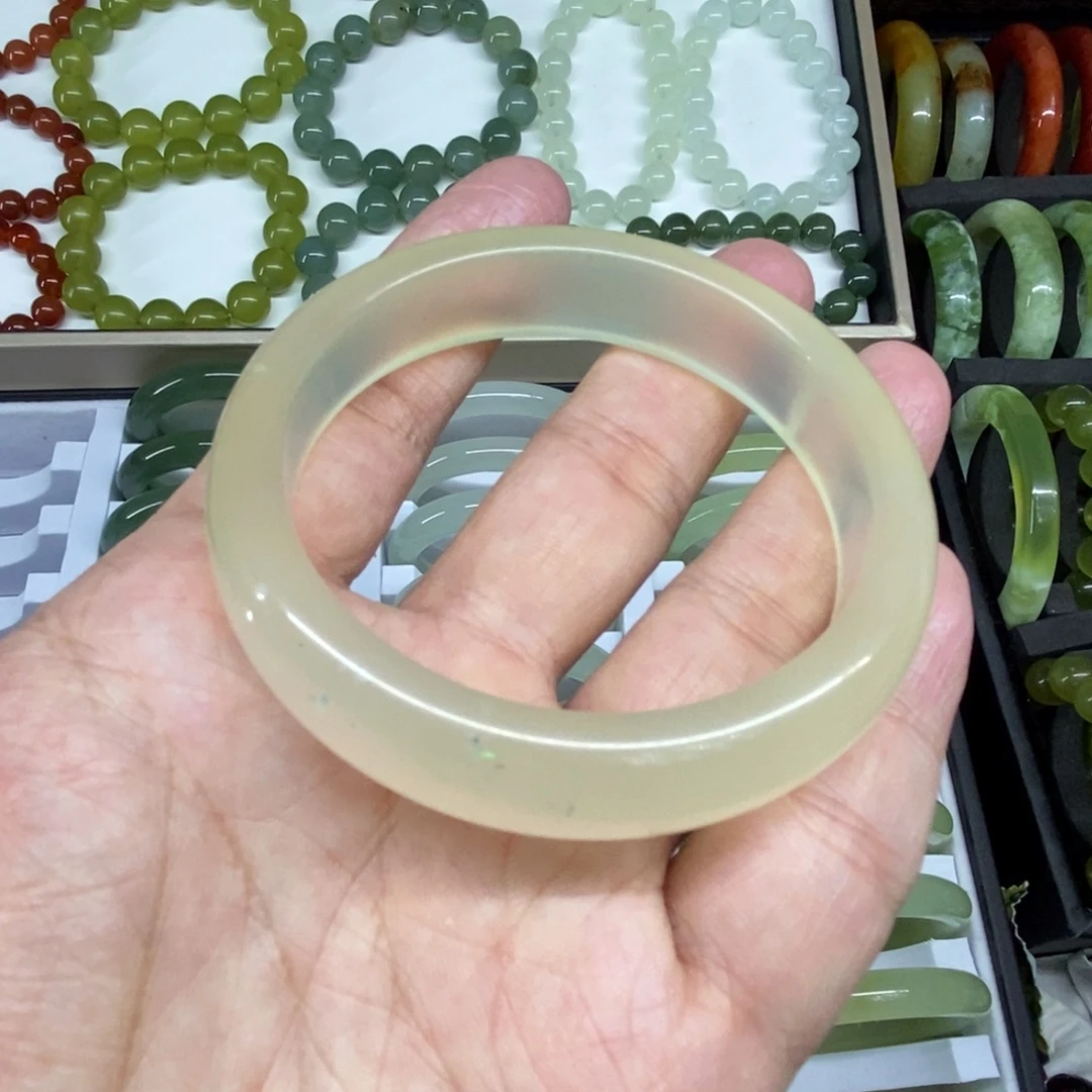 岫玉未镶嵌手镯56.5口