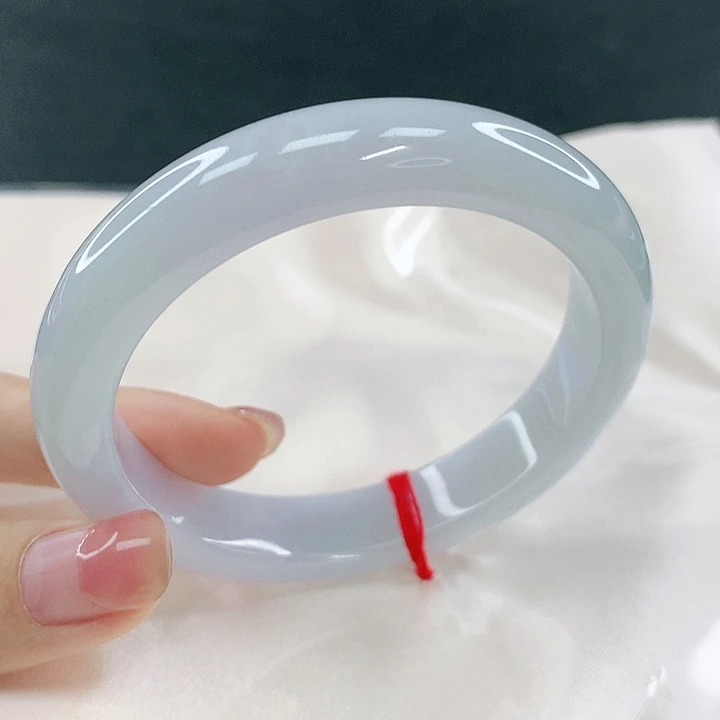 翡翠未镶嵌手镯圈57.7，79042