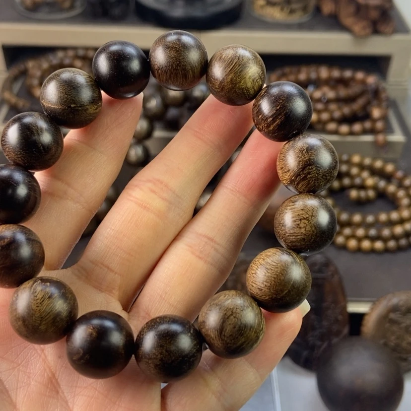 【闪购商品】沉香手串高*越南芽庄白奇楠