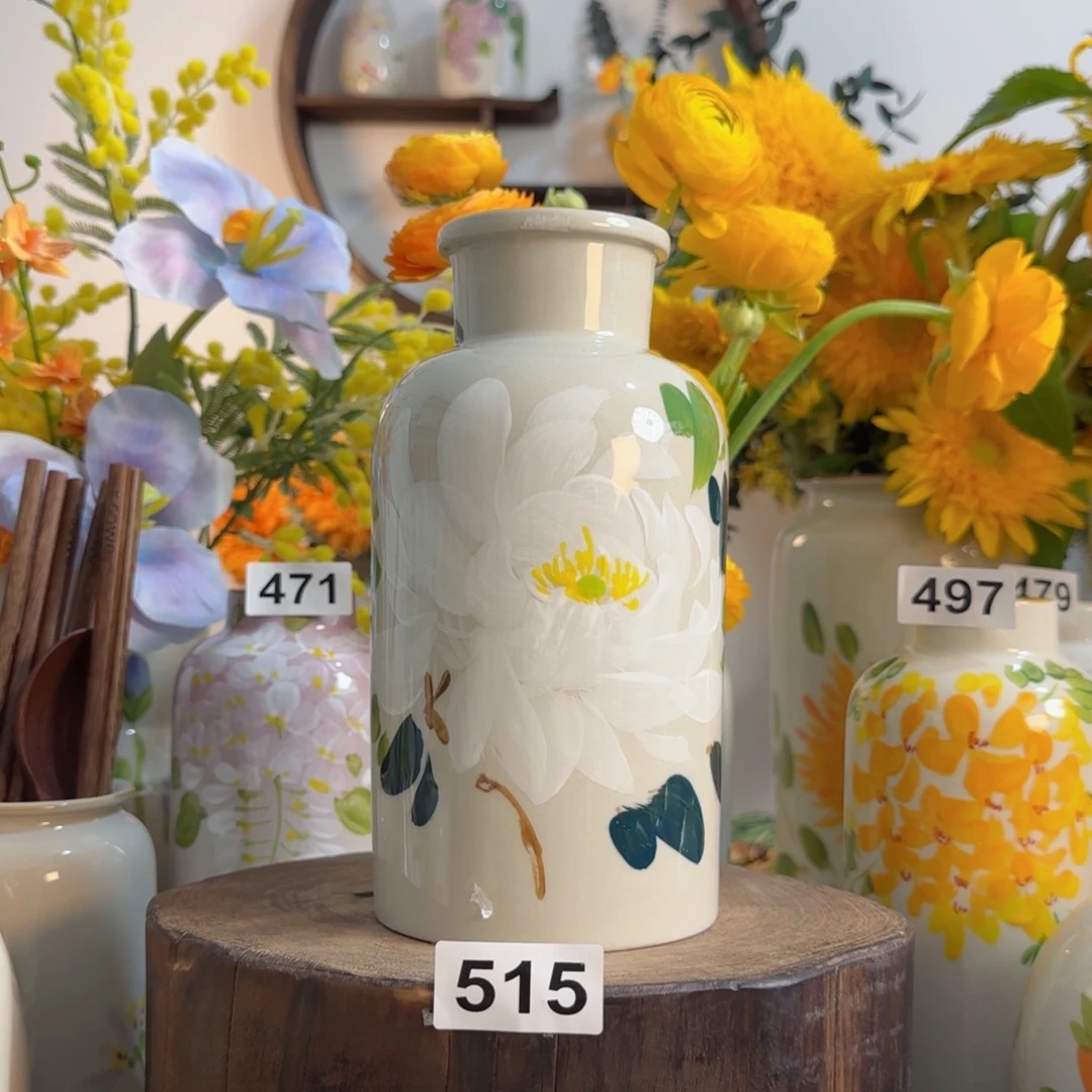 摆件景德镇陶瓷手绘小花瓶摆件无孔