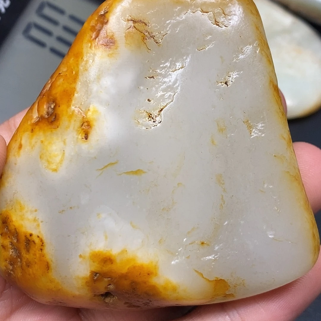 和田玉（糖玉）未镶嵌挂件