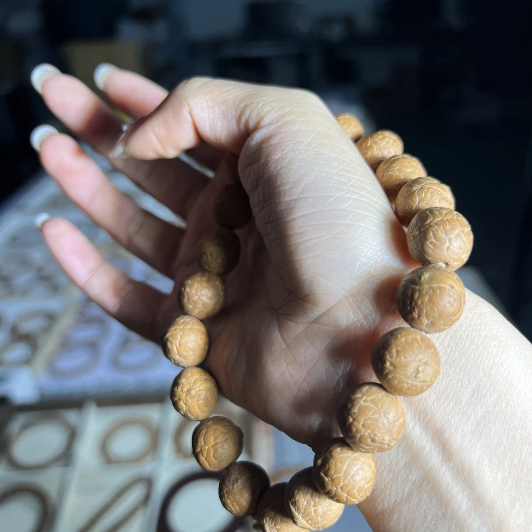 辣妈大漏凤眼菩提手串尺寸不接备注随发