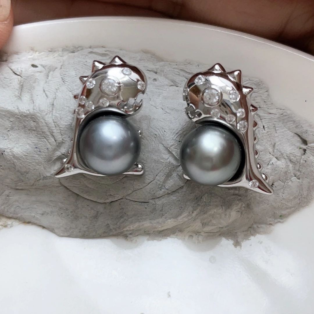 银S925镶嵌海水珍珠耳饰