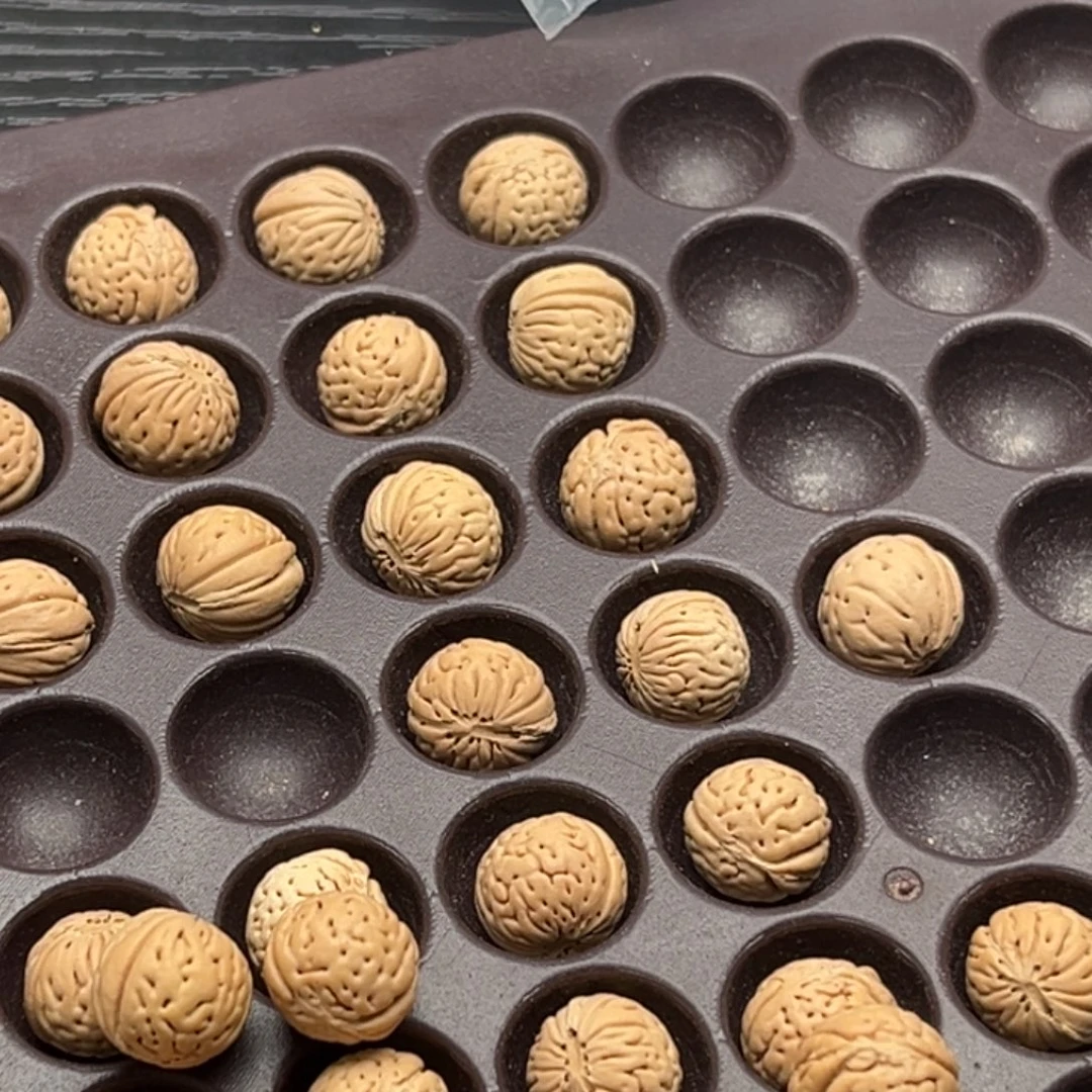 芯***禾文玩核桃手串私人定制打孔150不退不换