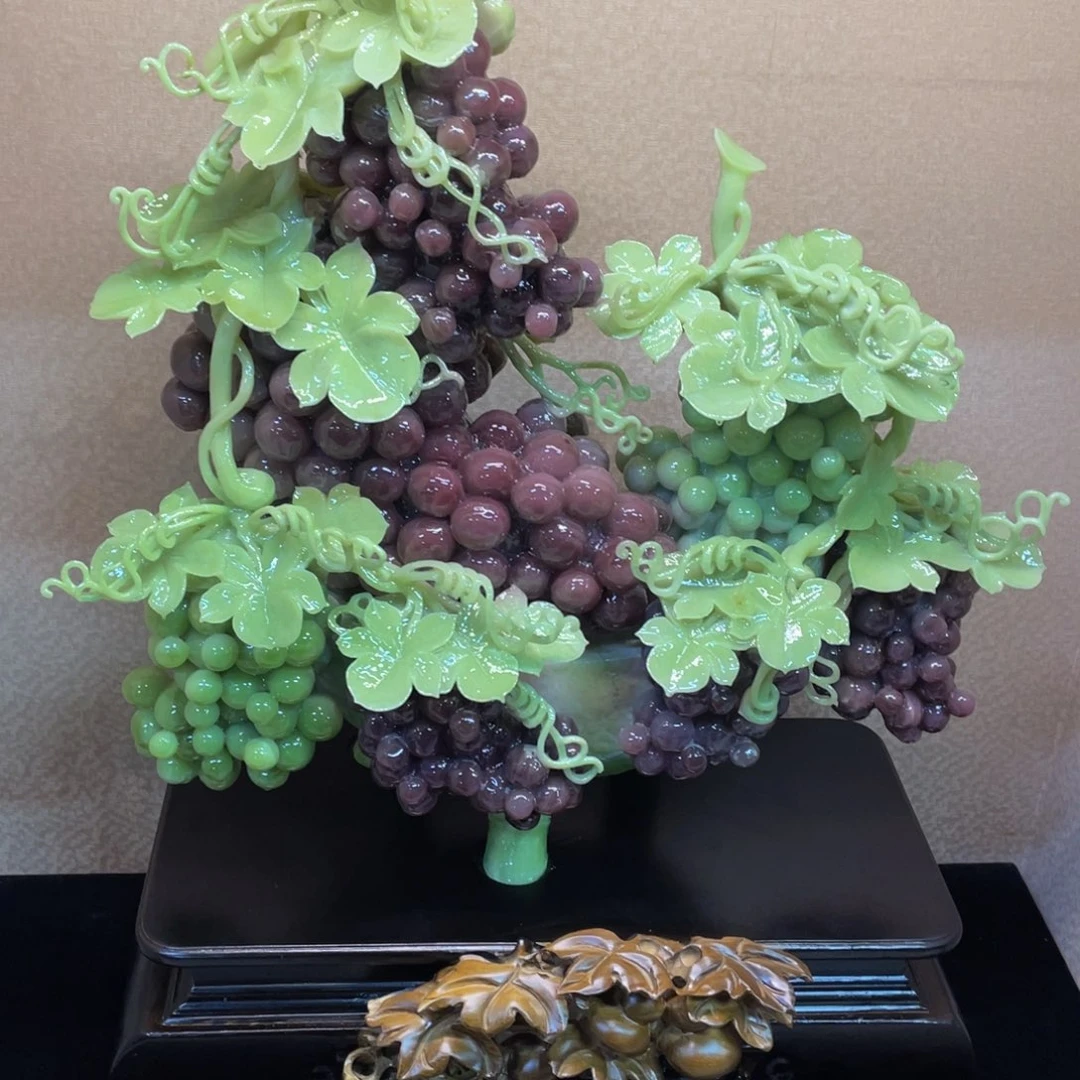 蛇纹石玉未镶嵌摆件