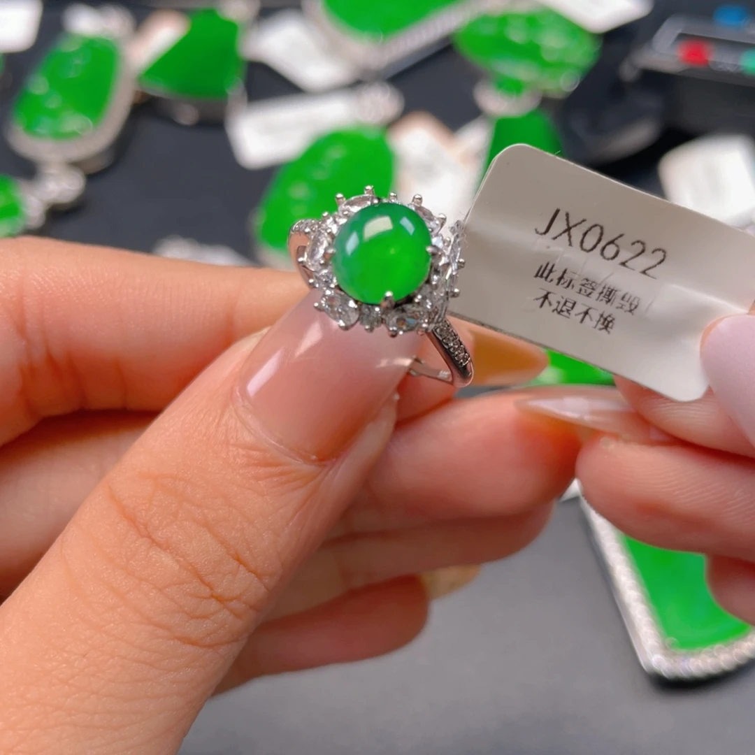 【闪购商品】颈饰银S925镶嵌翡翠翡翠