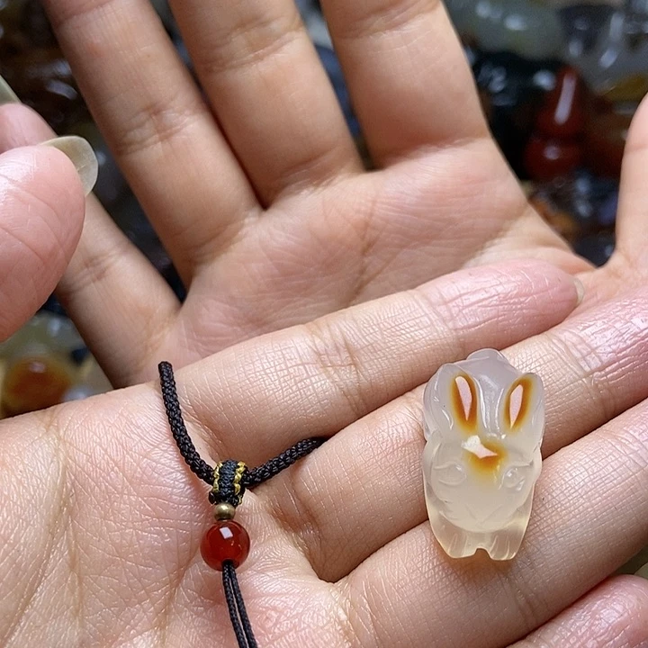 玛瑙/玉髓颈饰未镶嵌静*