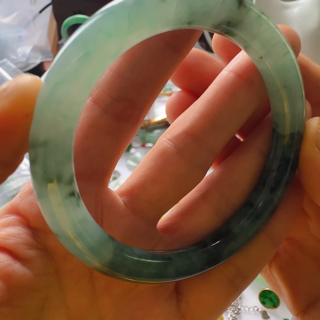 团***宝翡翠未镶嵌手镯翡翠199