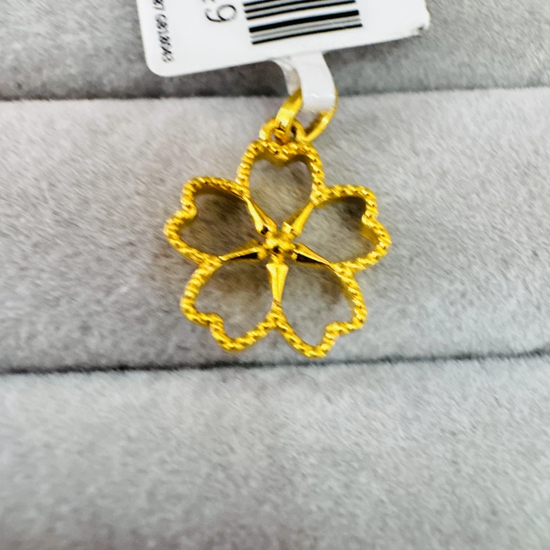 【北北专享】足金999饰品 樱花吊坠 1.49 GP