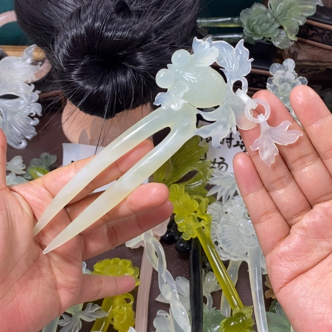 蛇纹石玉未镶嵌发饰