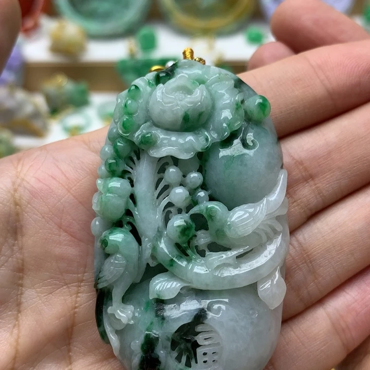 颈饰未镶嵌翡翠翡翠