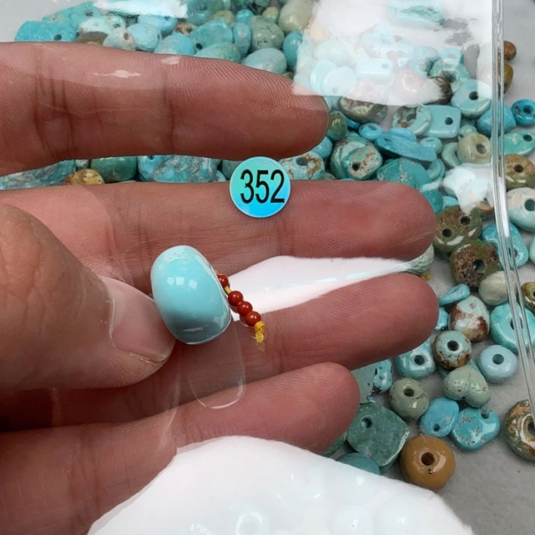 未镶嵌南红玛瑙珠宝奇石