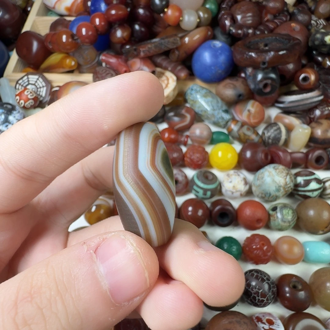 玛瑙/玉髓未镶嵌纯天然玛瑙珠子