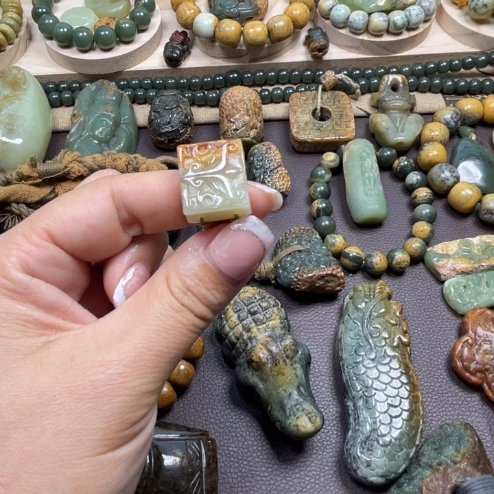 *****岫岩河磨玉（透闪石质玉）未镶嵌珠宝半成品