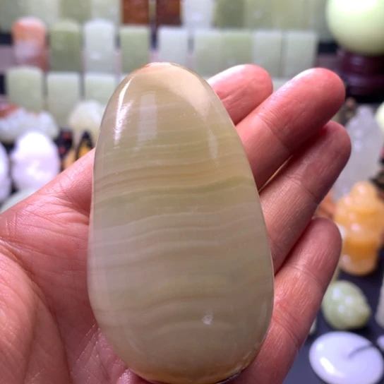 石材方解石手把件