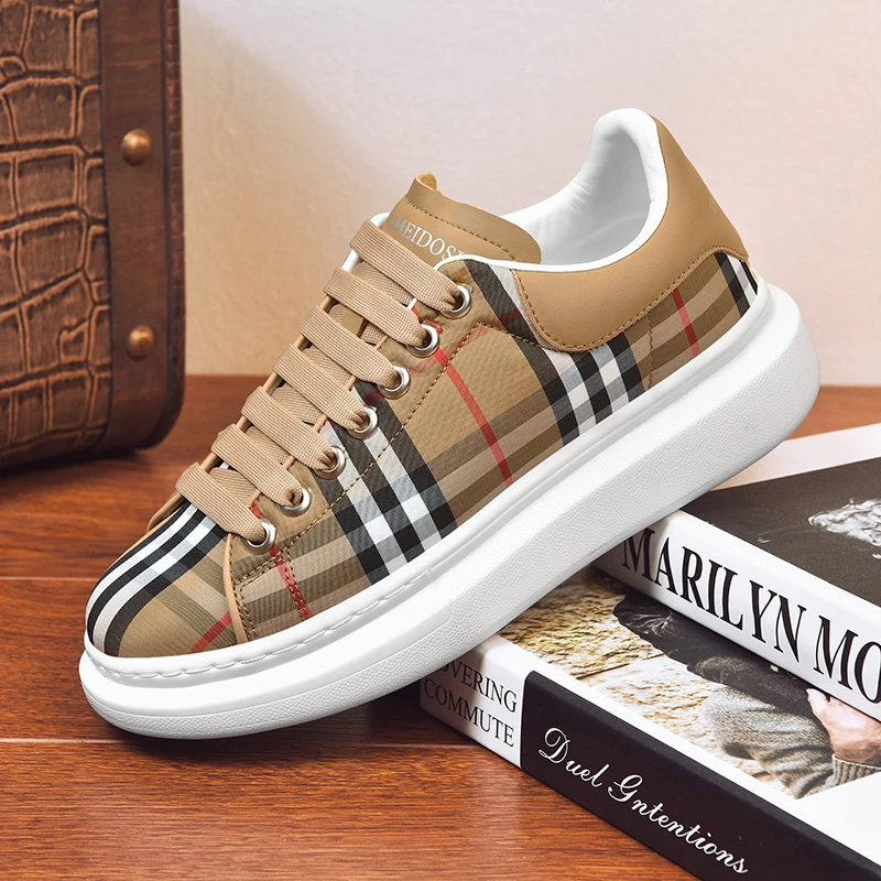 【芯片】轻奢经典格纹休闲鞋夏季透气新款百搭增高板鞋高端情侣鞋