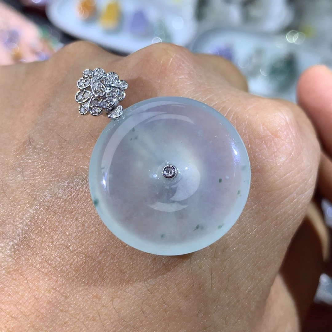 翡翠18K金镶嵌吊坠(不含链)