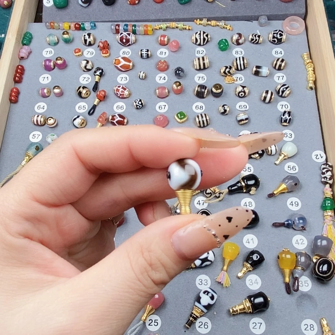 玛瑙/玉髓未镶嵌饰品