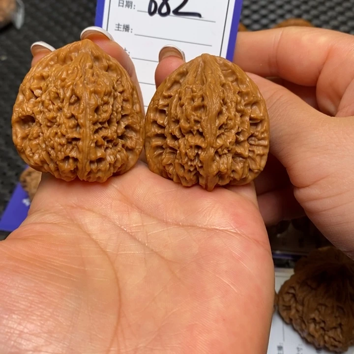 手串文玩核桃682三角疆41