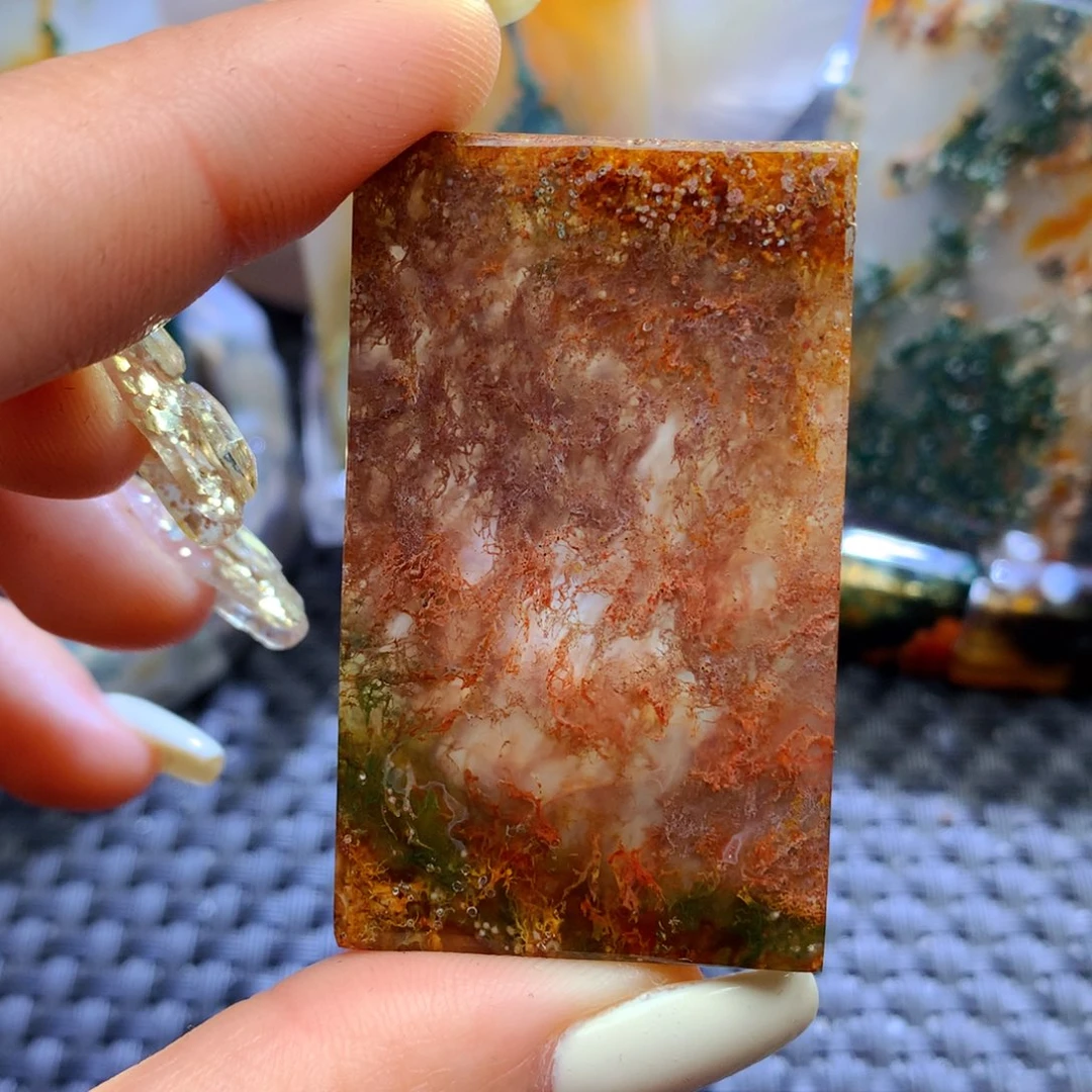 未镶嵌颈饰玛瑙/玉髓无*