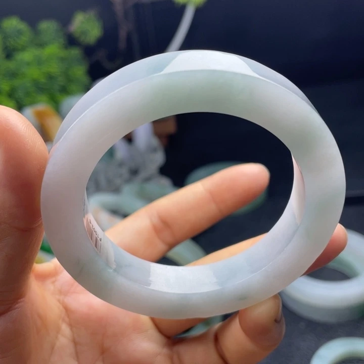 定制翡翠不退不换未镶嵌