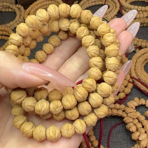 【闪购商品】柏香籽/百香籽吊坠是***！