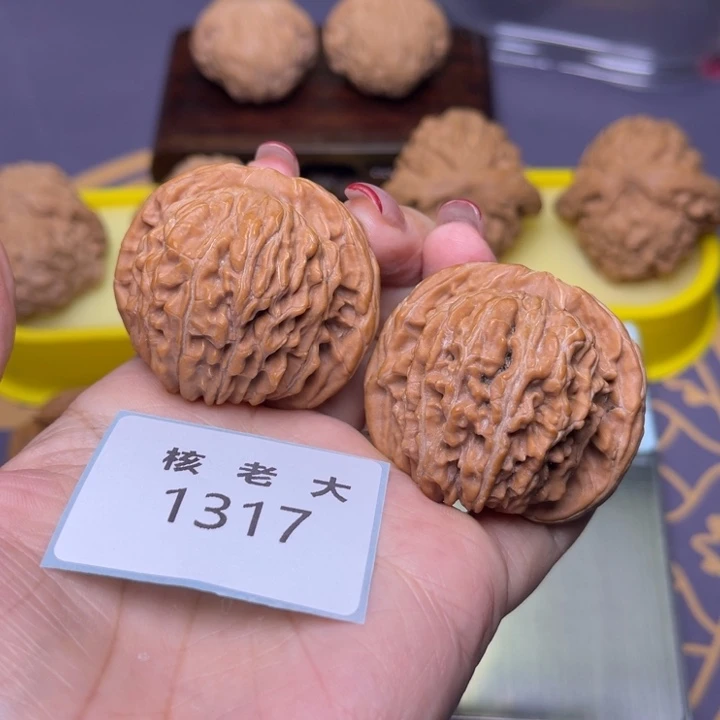 文玩核桃把件四座桥43.1317