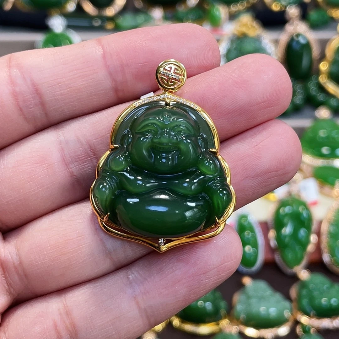 和田玉（碧玉）颈饰18K金镶嵌佛公30mm