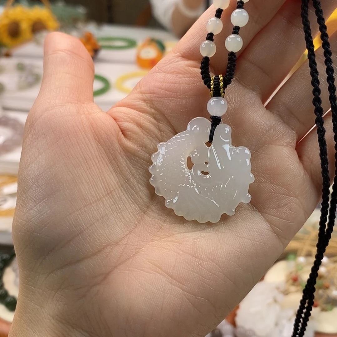 和田玉吊坠(不含链)未镶嵌