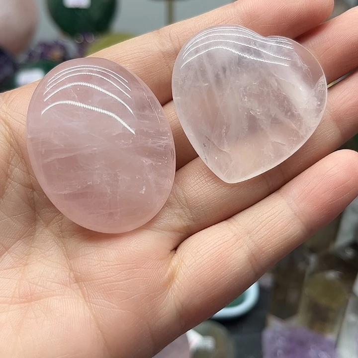 未镶嵌珠宝半成品水晶52克粉水晶把玩