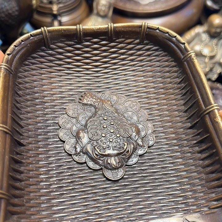 铜器摆件老王直播间