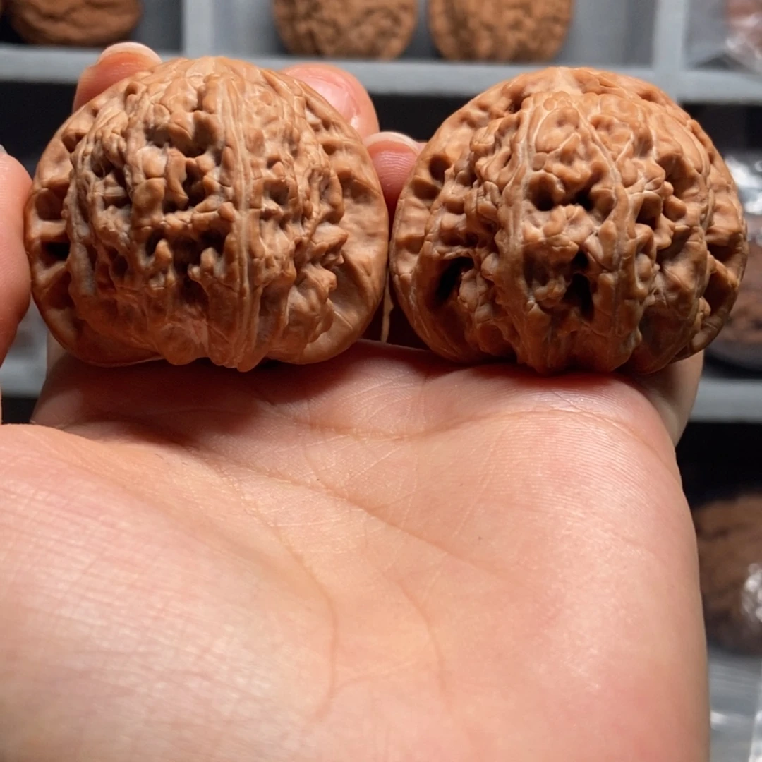 抬***花文玩核桃吊坠全品41白狮子