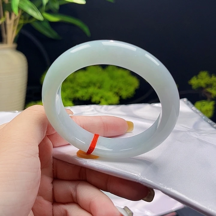 翡翠未镶嵌手镯56